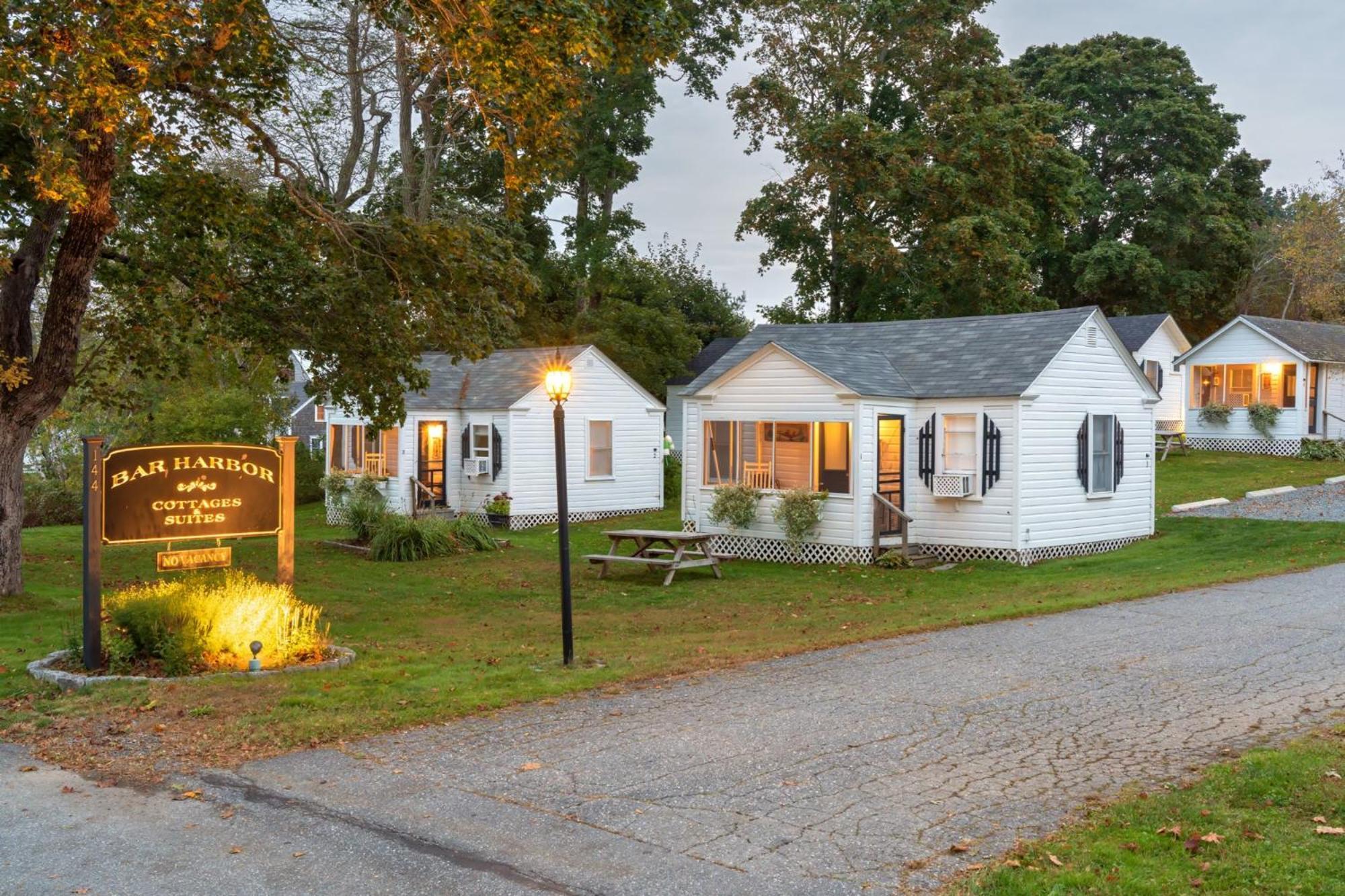 Bar Harbor Cottages & Suites Екстер'єр фото