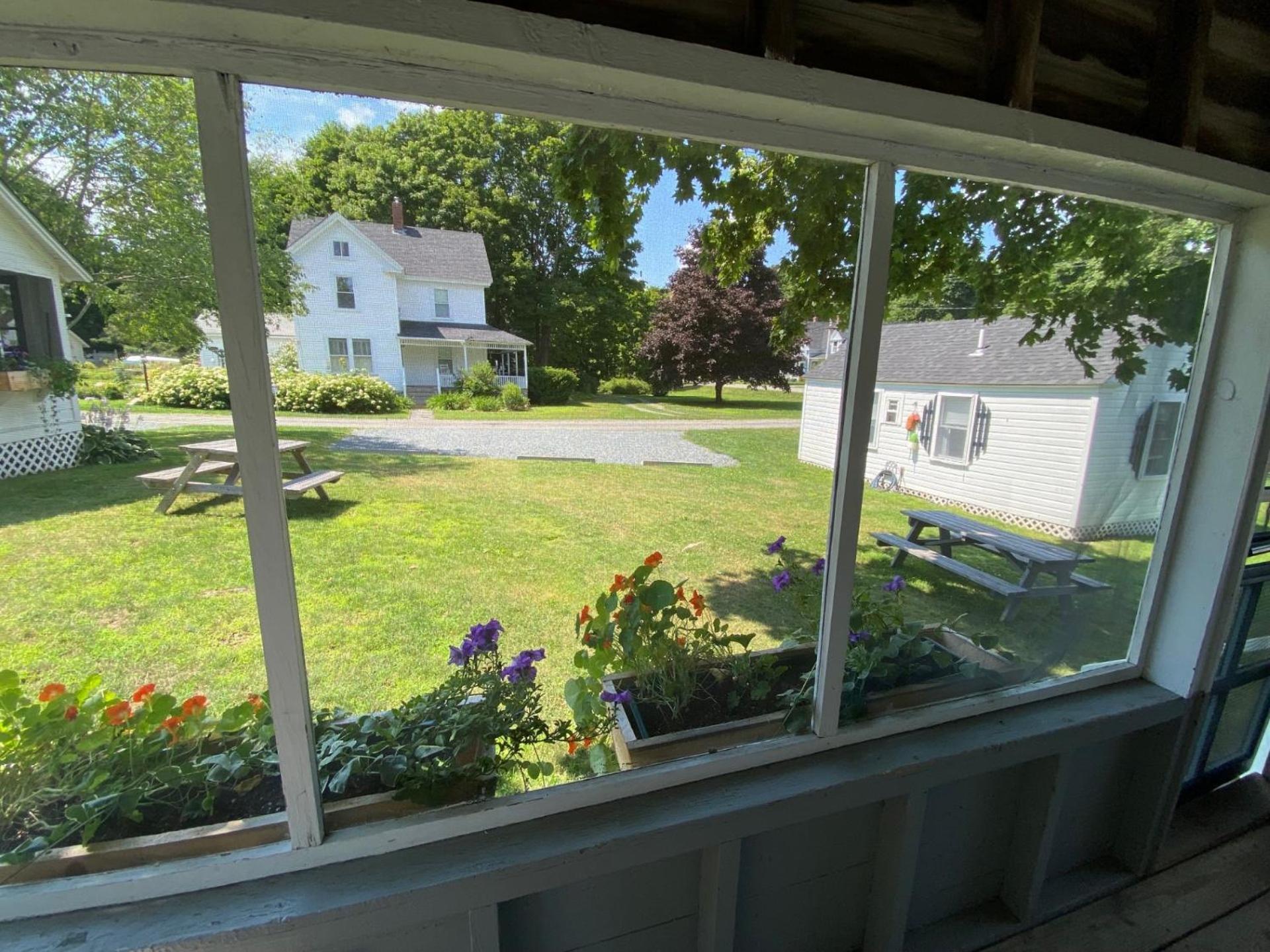 Bar Harbor Cottages & Suites Екстер'єр фото