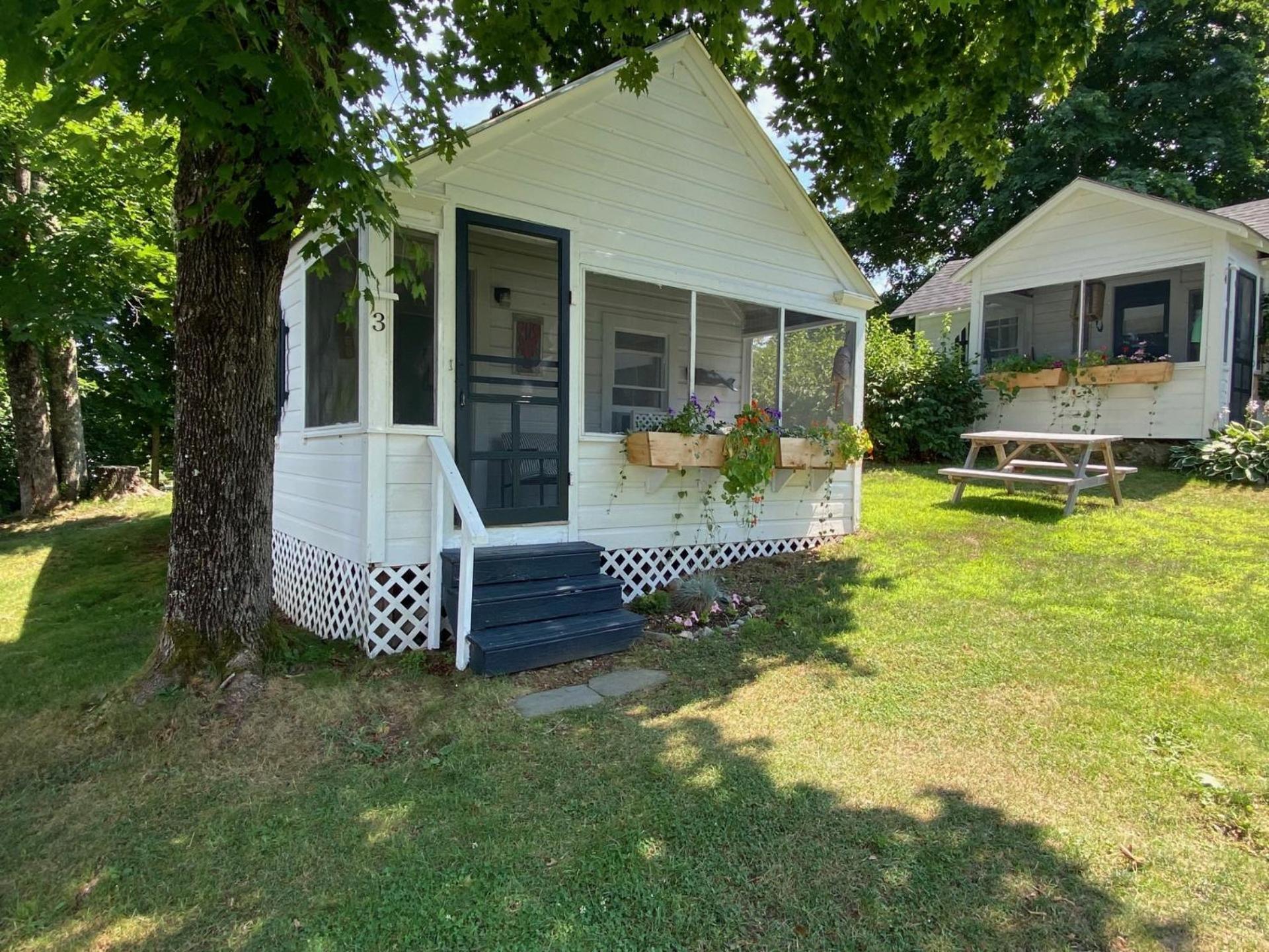 Bar Harbor Cottages & Suites Екстер'єр фото