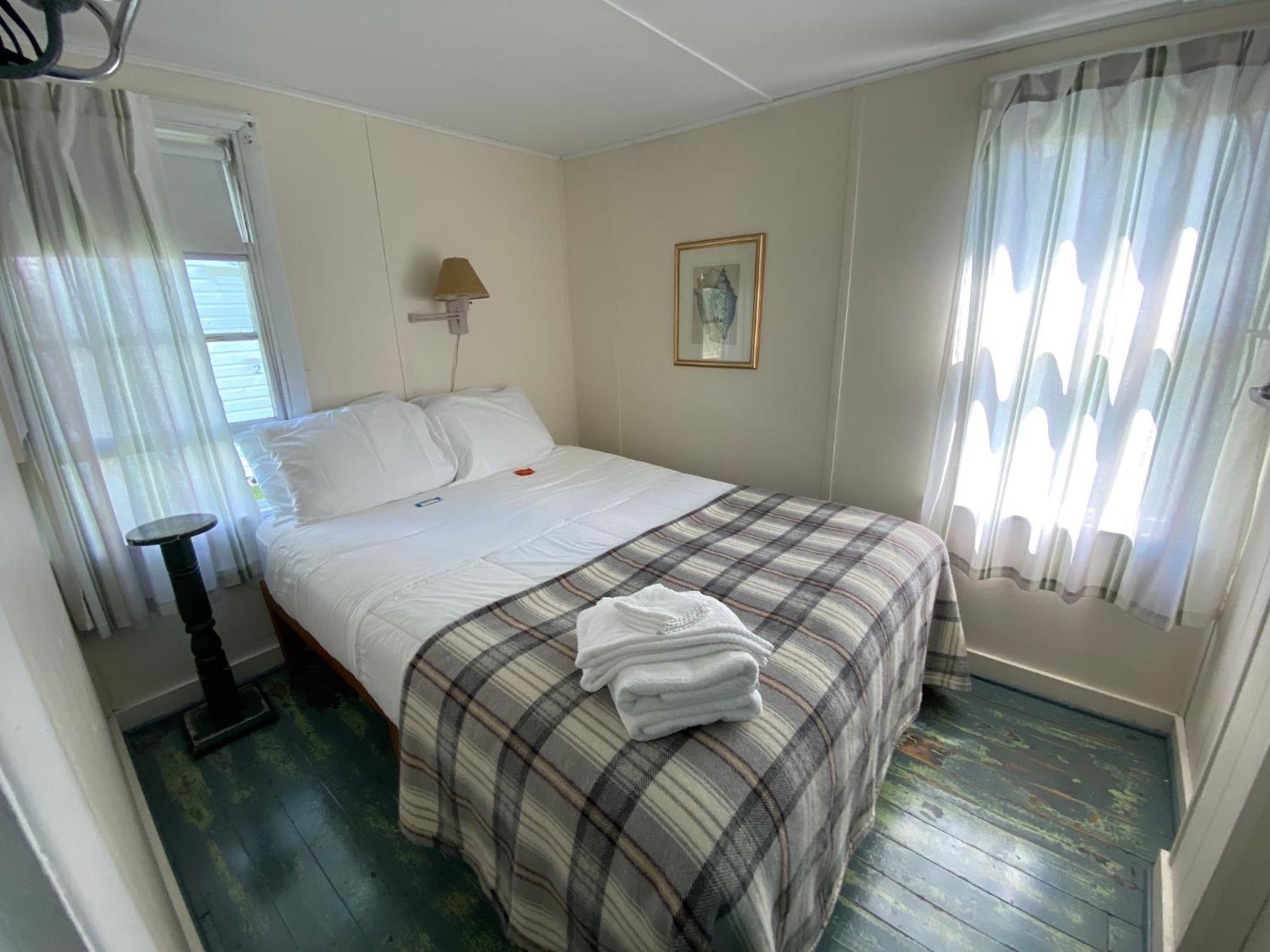 Bar Harbor Cottages & Suites Екстер'єр фото