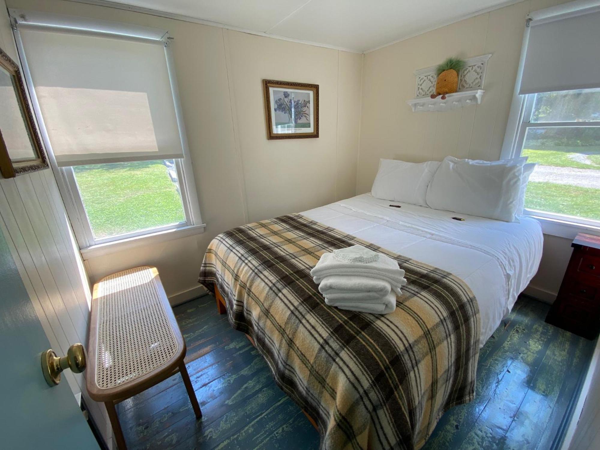 Bar Harbor Cottages & Suites Екстер'єр фото